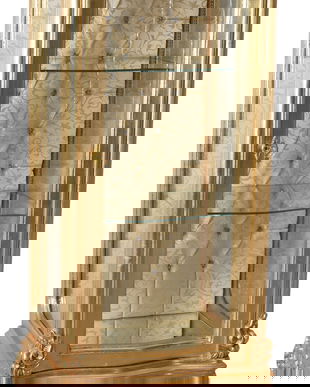 Vitrina baroc din lemn masiv auriu