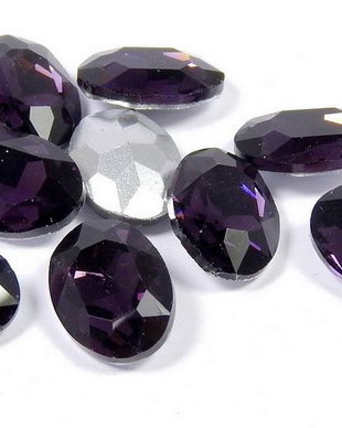 Cabochon din sticla, oval, 10x8 mm, ametist