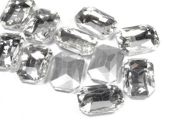 Cabochon din sticla, octogonal, 18x13 mm, cristal