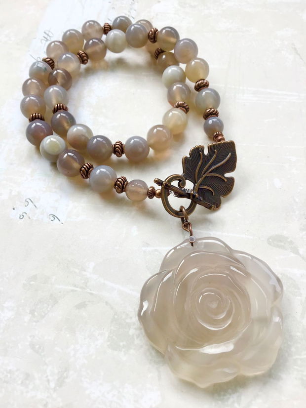 Colier vintage floare & agate naturale