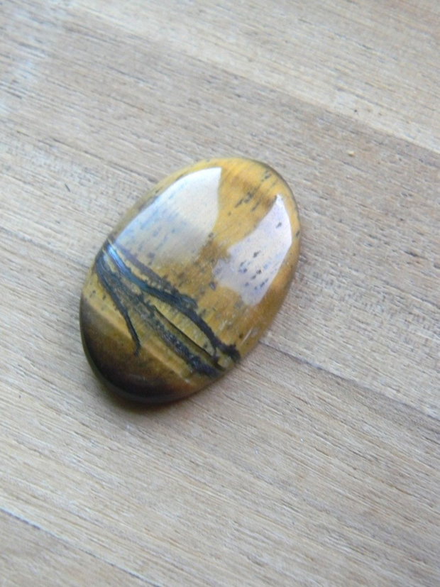 Caboson ochi de tigru (MN 14)