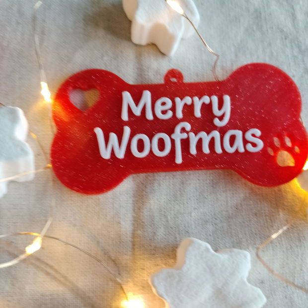 Decorațiune de Crăciun - Os Roșu cu mesaj "Merry Woofmas"