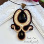 Pandantiv cu onix, Pandantiv soutache