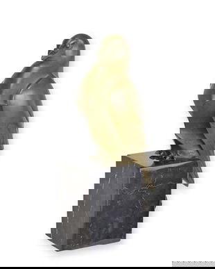 Porumbel-statueta din bronz cu un soclu din marmura