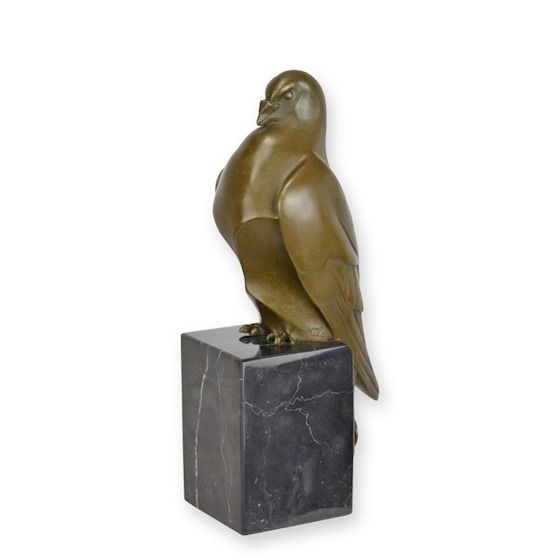 Porumbel-statueta din bronz cu un soclu din marmura