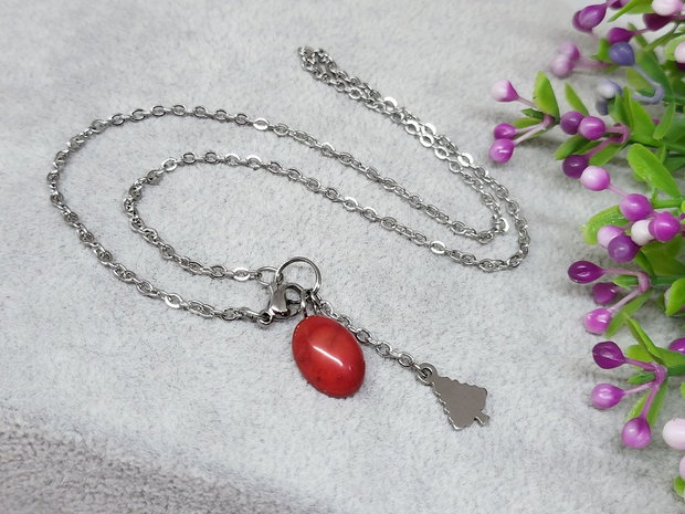 Colier craciun/coral rosu si charm bradut