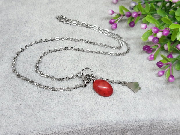 Colier craciun/coral rosu si charm bradut