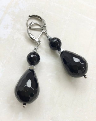 Cercei onix negru