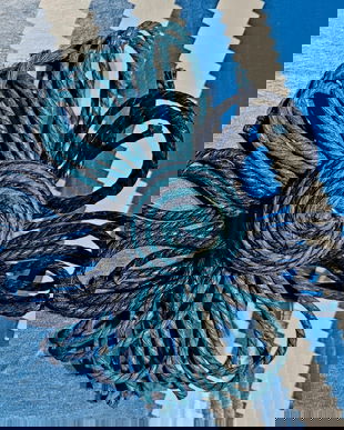 Broșe diverse culori