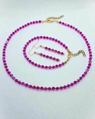 Set elegant colier, brățară și cercei din cristale de sticla - fucsia