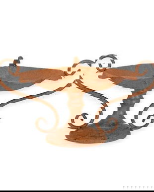 Fantana pasarele din fonta antik rusty