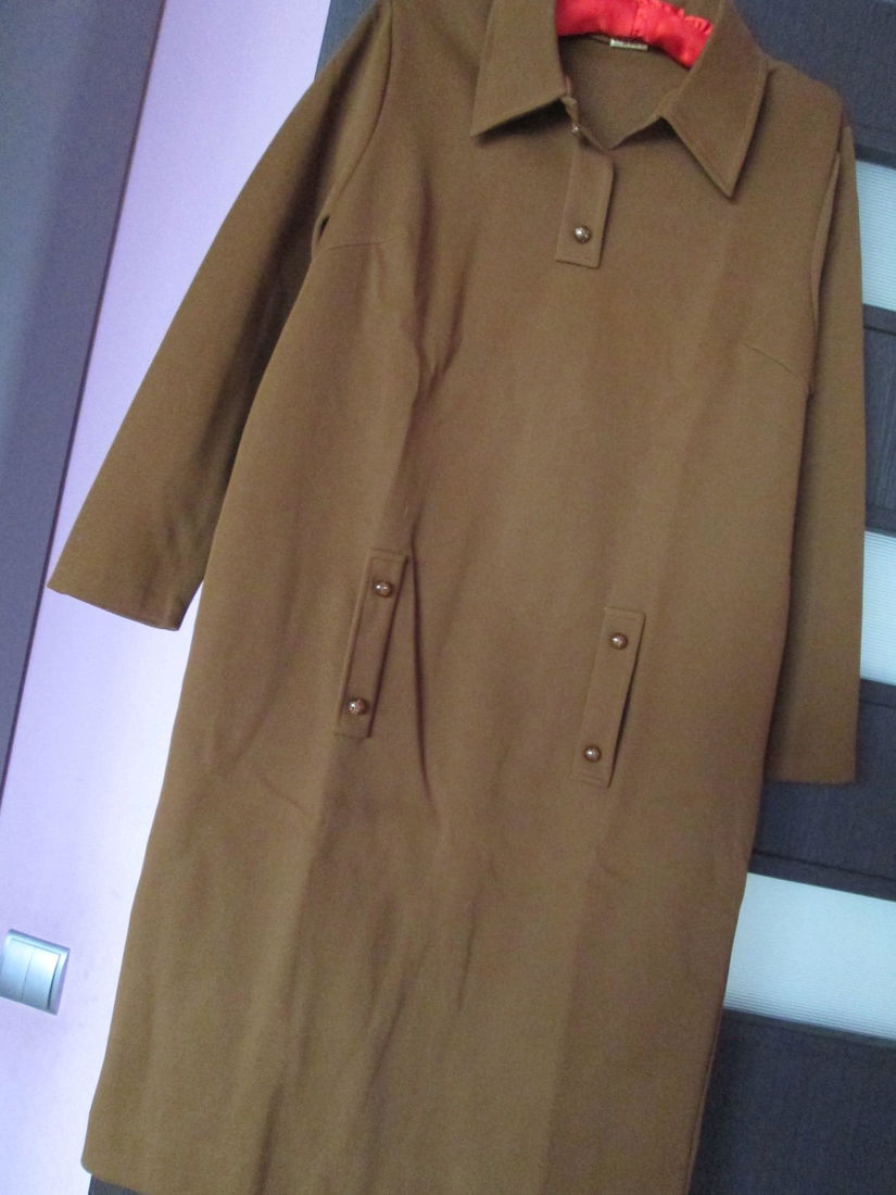 rochie maro  dreapta 40