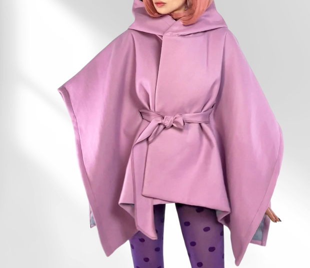 Poncho LAVANDA din lana cu design grafic