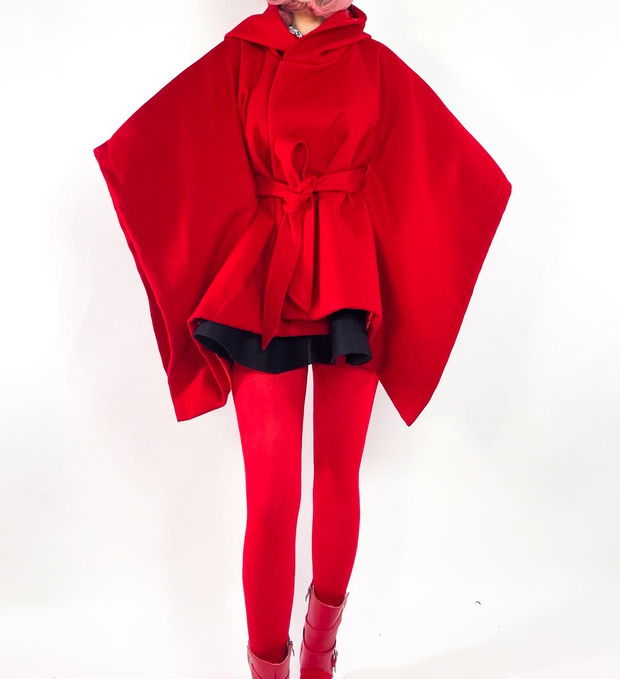 Red poncho grafic design