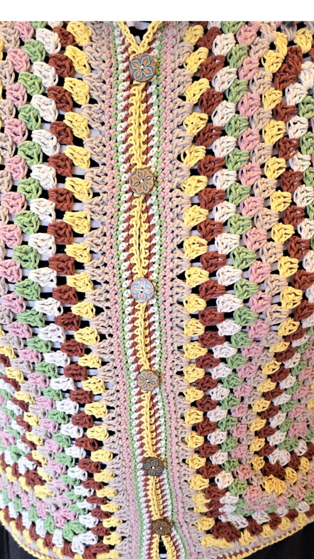 Cardigan crosetat din bumbac in culori pastel