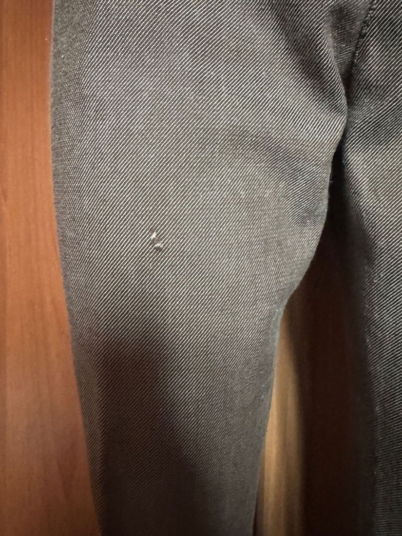 Pantaloni Moschino originali mărime 42 It 8 USA 38 D