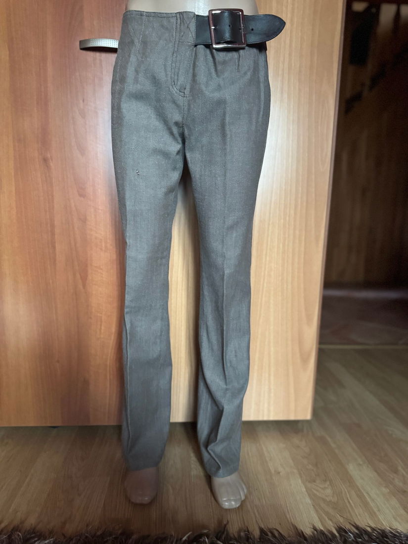 Pantaloni Moschino originali mărime 42 It 8 USA 38 D