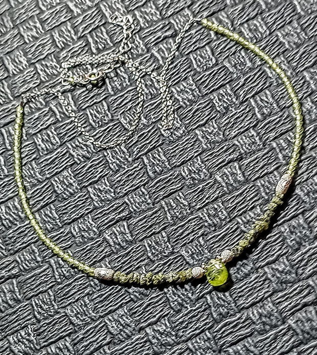 Colier argint diamant brut verde peridot brioleta lant argint minimalist boho chic trendy - Transport gratuit