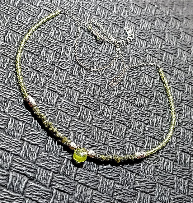 Colier argint diamant brut verde peridot brioleta lant argint minimalist boho chic trendy - Transport gratuit