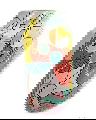 Vaza din portelan cu motive abstracte