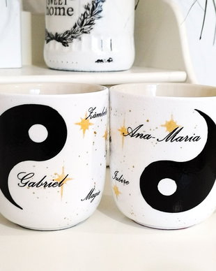 Set 2 cani personalizate cu Yin si Yang