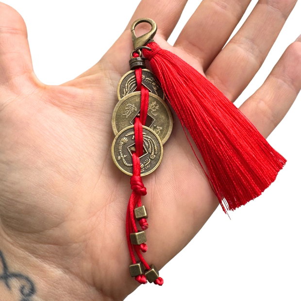Breloc - amuleta Feng Shui pentru noroc - 3 monede medii