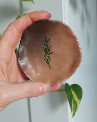 Farfurioara ceramica