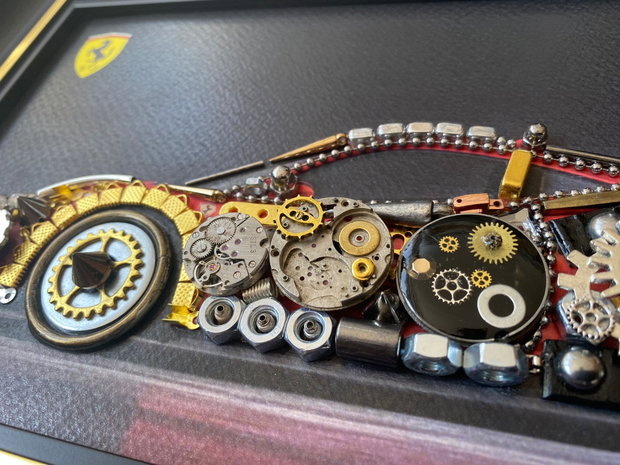 Masina model Ferrari Cod M 661・Tablou masini・Cadouri pentru prieteni・Masini de epoca・Colaj accesorii metalice