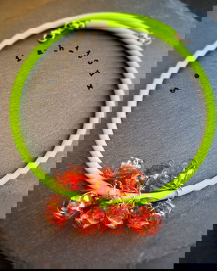 Colier statement handmade unicat - PET-uri (plastic) reciclate - flori (cod1120)