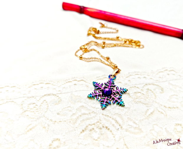 Colier cu fulg de zapada si cristal violet