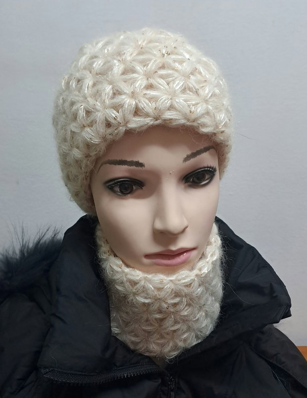Set căciulă, accesoriu gât