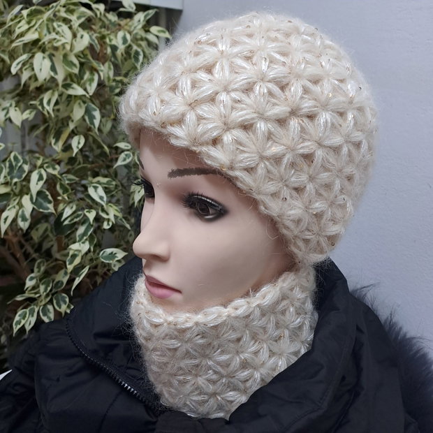 Set căciulă, accesoriu gât