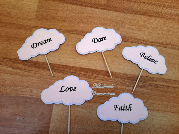 Decoratiuni personalizate pentrubriose