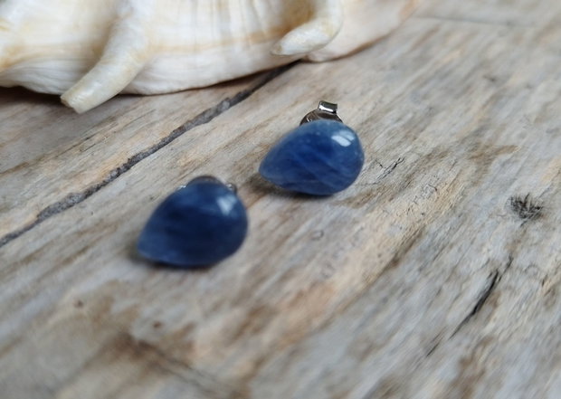 Cercei lacrimi kyanite, argint rodiat