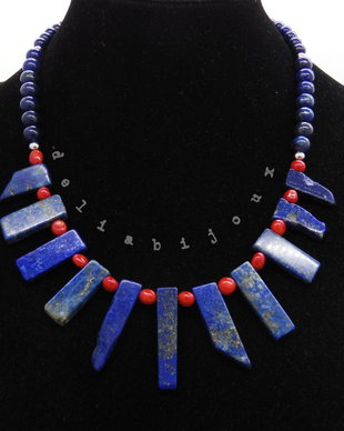 Colier handmade statement unicat - coral si lapis lazuli (cod1129)
