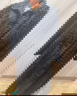 Mantou astrahan Swakara superb mărime 48 /50