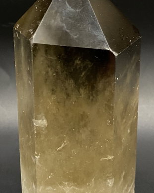 Cuart Fumuriu - Obelisc piatra semipretioasa