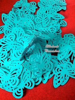 Confetti fluturi