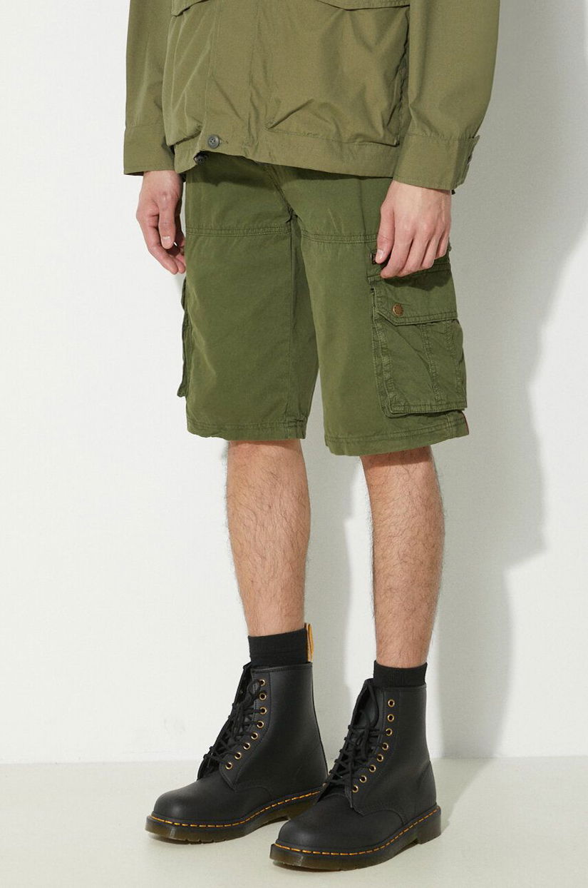 Alpha Industries pantaloni scurti din bumbac culoarea verde, 136250