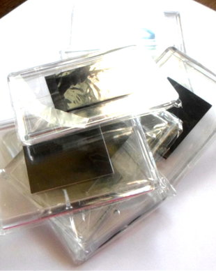 Baza plastic cu magnet pentru frigider