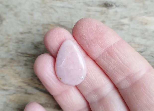 Cabochon thulit, 25x17 mm