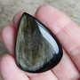 Cabochon obsidian auriu, masiv 46x36 mm
