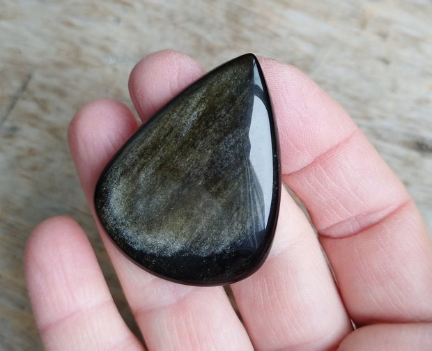 Cabochon obsidian auriu, masiv 46x36 mm