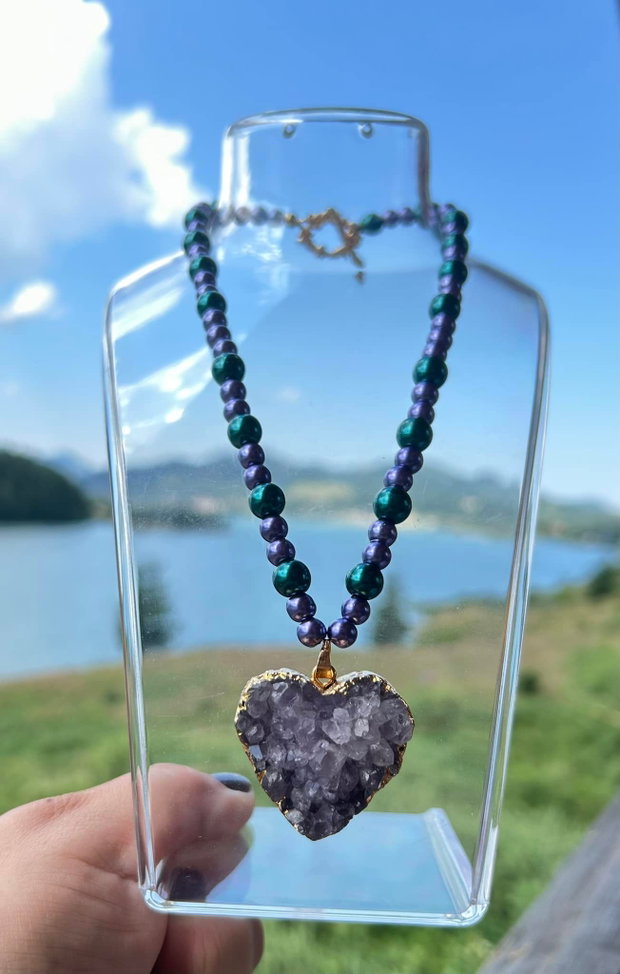 Colier din perle și pandant druzy