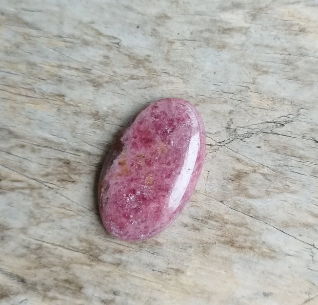 Cabochon rodonit, 26x17 mm