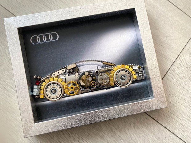 Masina model Audi Cod M 667・Cadouri masini・Cadou personalizat・Tablou steampunk mecanism ceas・Adela Tarziu