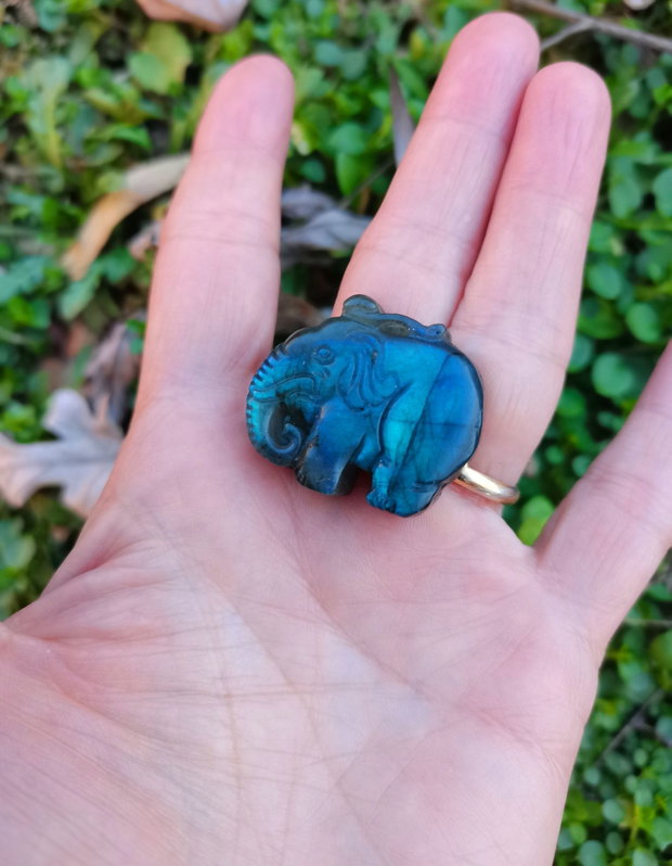 Inel Labradorit elefant si Argint 925 - IN1453 - Inel gri argintiu, inel albastru reglabil, cadou romantic, cadou sotie, inel cadou, bijuterii cadou, bijuterii labradorit, inel elefant, cristale vindecatoare, cristale de colectie