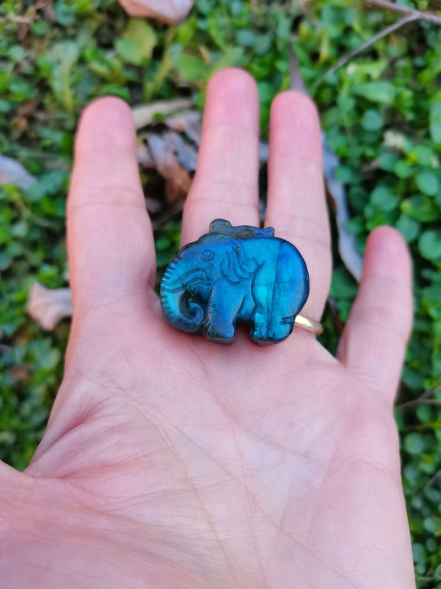 Inel Labradorit elefant si Argint 925 - IN1453 - Inel gri argintiu, inel albastru reglabil, cadou romantic, cadou sotie, inel cadou, bijuterii cadou, bijuterii labradorit, inel elefant, cristale vindecatoare, cristale de colectie