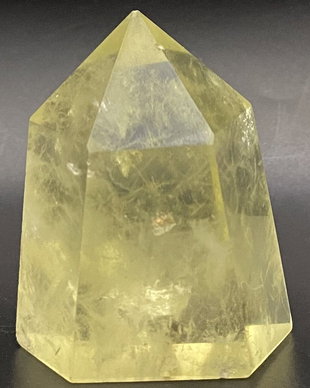 Cuart Fumuriu - Obelisc piatra semipretioasa