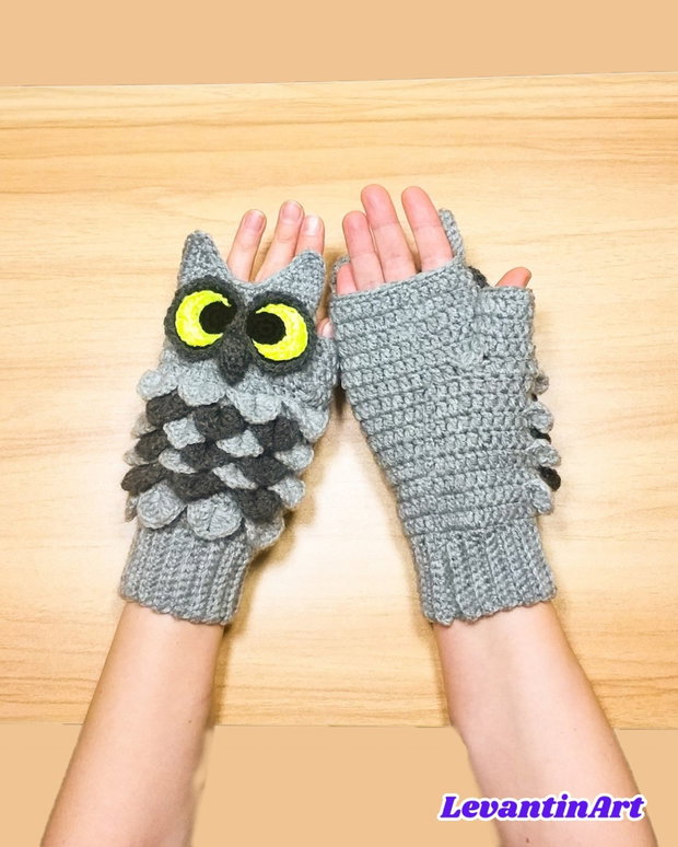 BUFNITE GRI - Manusi fara degete pentru adulti, crosetate. Manusi inedite handmade. Manusi practice. LA COMANDA